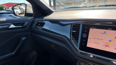 Volkswagen T-Roc 2.0 TDI SEL 5dr DSG Diesel Hatchback